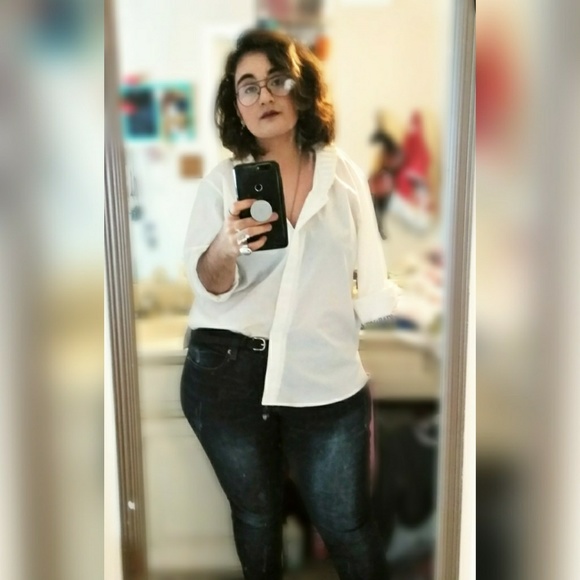 Meet your posher, Bub - Picture 2 of 3